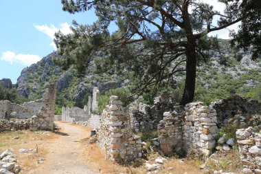 Türkiye 'deki Antik Olimpiyat Şehri' nin Eski Ruine 'i. Eski sokak