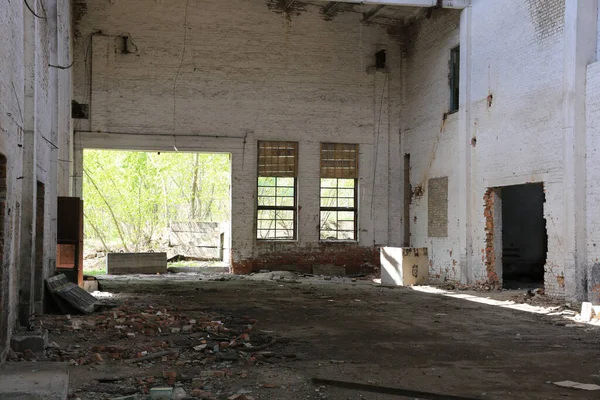 Vista Dentro Edifício Industrial Perdido Quebrado — Fotografia de Stock