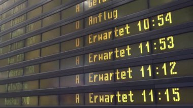 Uçus tarifesi Dijital Pano bir Havaalanı'nda