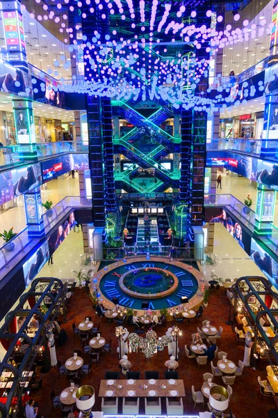 Interior of luxury Evropejskij mall in the city centre — Stock Photo, Image