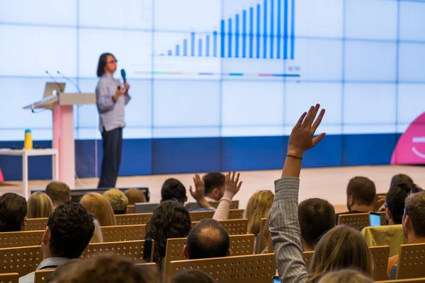 Audience listening a lecture — Stock Photo, Image
