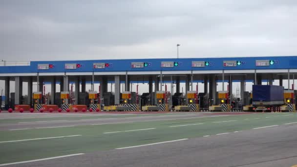 Toll road station time-lapse — Stockvideo