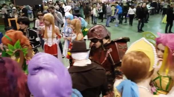 People attend the Gamefilmexpo festival — Stock Video