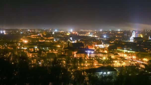Πάροδο του χρόνου νύχτα Βίλνιους, Λιθουανία — Αρχείο Βίντεο
