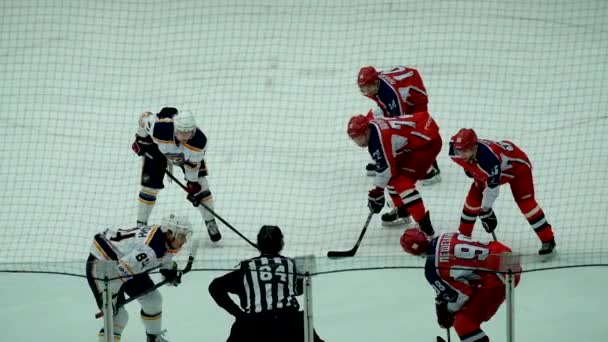 Jégkorong mérkőzés Vityaz Ice Palace — Stock videók