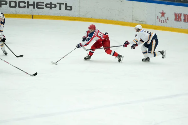 Eishockeyspiel im Eispalast von Vityaz — Stockfoto