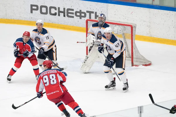 Hockey wedstrijd in Dynamo Ice Palace — Stockfoto