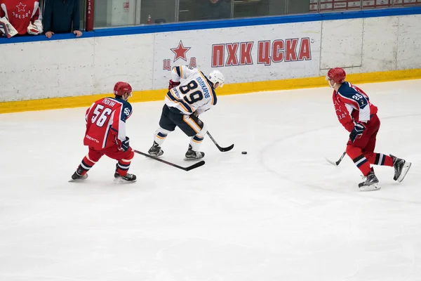 Jogo de hóquei em Vityaz Ice Palace — Fotografia de Stock