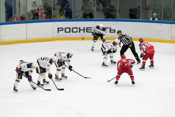 Partido de hockey en Vityaz Ice Palace — Foto de Stock