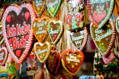 Gingerbreads Noel fuarlarda Satılık