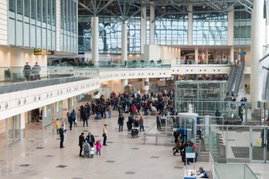 Gün zaman Domodedovo Havaalanı yolcu