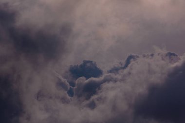 Crimea bulutlara Sunrise