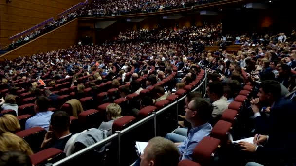 Auditoire à la salle de conférence — Video