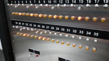 Yeni laboratuvar çalışma için bilimsel ekipman şeyl petrol alanlarının