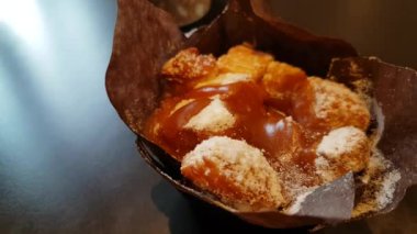 Doğru pan için soldan apple ile puf