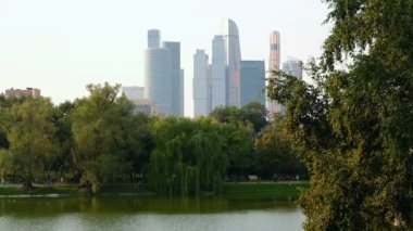 Gökdelenler Moscow City gün saat görünümü