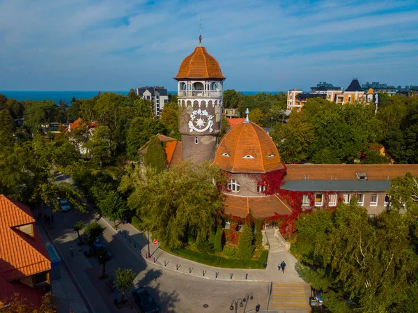 Eski su kulesi kentin simgelerinden — Stok fotoğraf