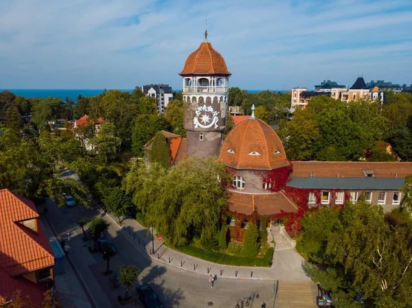 Eski su kulesi kentin simgelerinden — Stok fotoğraf