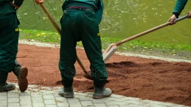 Yol yüzeyi sıkıştırma