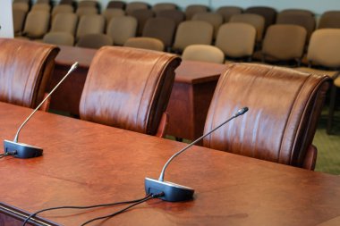 Tablo mikrofonlar konferans Salonu'nda