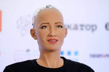 Sophia Skolokovo Teknopark, açık yenilikler Konferansı'nda insansı robot