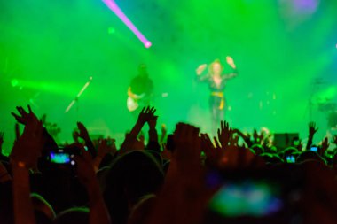 Canlı konser performans grubu