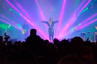 Canlı konser performans grubu