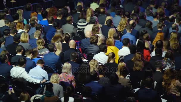 Аудиторія в конференц-залі — стокове відео