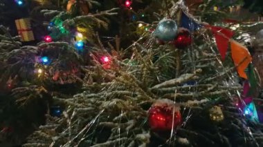 Noel ağacı açık piyasada