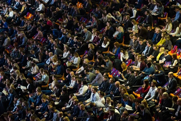 People attend business conference in congress hall — Stock Photo, Image