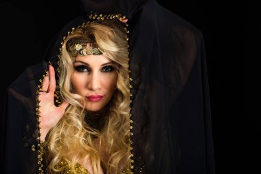 Kadın fortune teller portre siyah