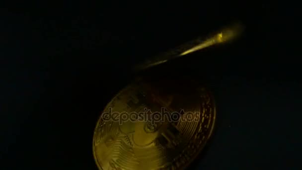 Bitcoin makro simbol sign close-up slowmo — Stok Video