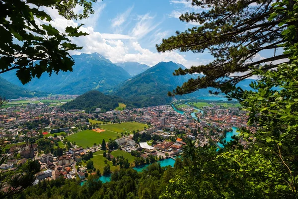 Paisaje aéreo de la ciudad de Interlaken —  Fotos de Stock