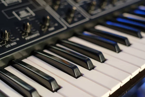 Keys of a musical synth instrumen — Stockfoto