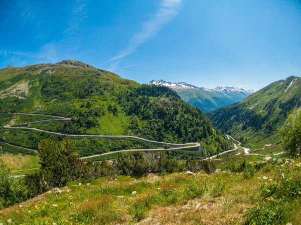 Paisagem de verão da Suíça natureza da montanha — Fotografia de Stock