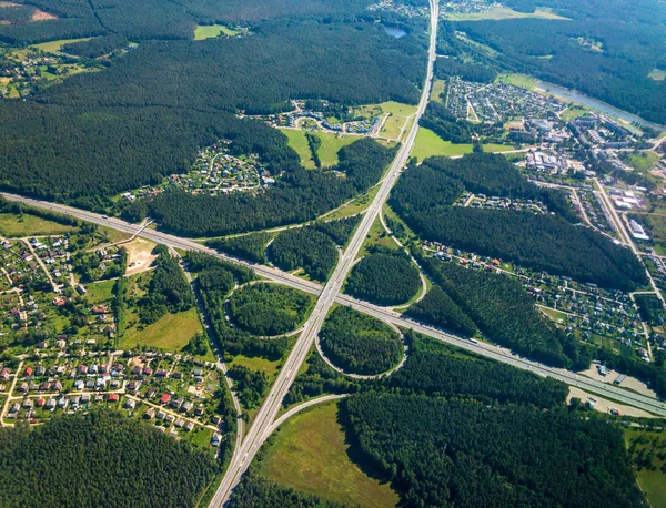 Vista aérea superior del cruce de transporte — Foto de Stock