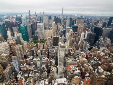 Manhattan gökdelenlerin havadan görünümü