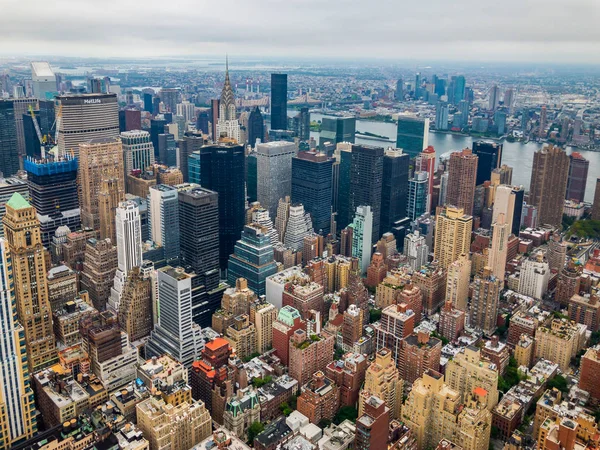 Letecký pohled na Manhattan mrakodrapů — Stock fotografie