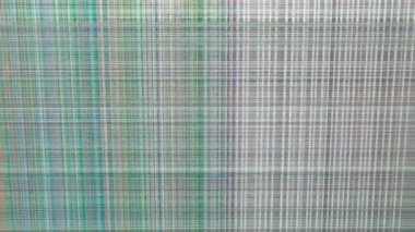 Glitch or wrong digital signal