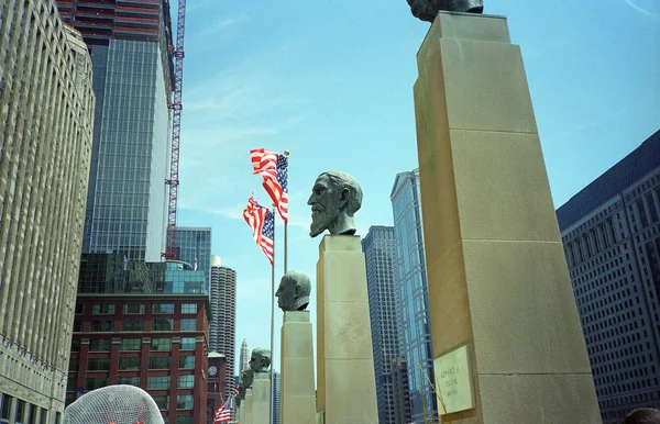 Chicago - Riverwalk Merchandise Mart Hall of Fame — Stockfoto