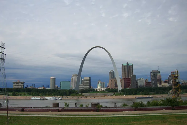 Louis Missouri Eylül Louis Missouri Tarihi Gateway Arch Üzerinden Illinois — Stok fotoğraf