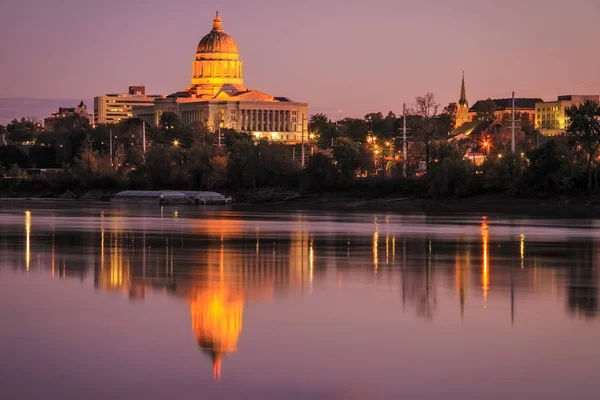 Skyline de Jefferson City, Missouri Imagens Royalty-Free