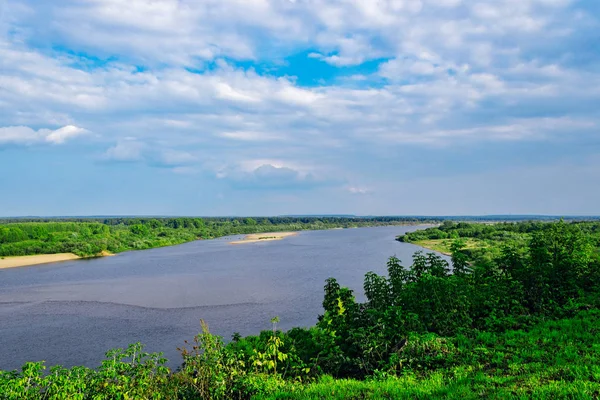 Vista para o rio vyatka — Fotografia de Stock
