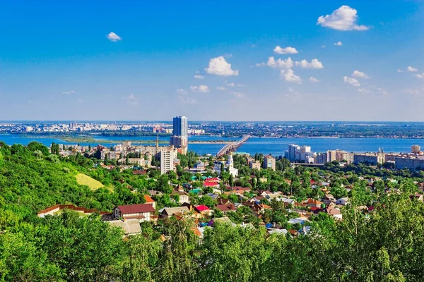 Most řeka Volha v Saratovské — Stock fotografie