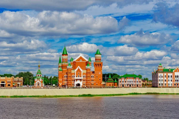 Castle in yoshkar-ola — Stock Photo, Image