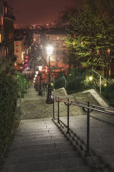 Rue Maurice Utrillo τη νύχτα — Φωτογραφία Αρχείου