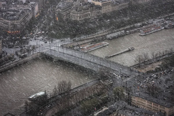 Pont de l'Alma tijdens een storm — Stockfoto