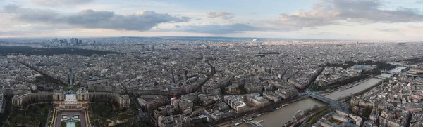 Panorama van Parijs van de Eiffeltoren — Stockfoto