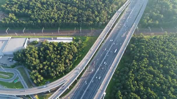 View of the traffic at the modern road junction — Stock Video