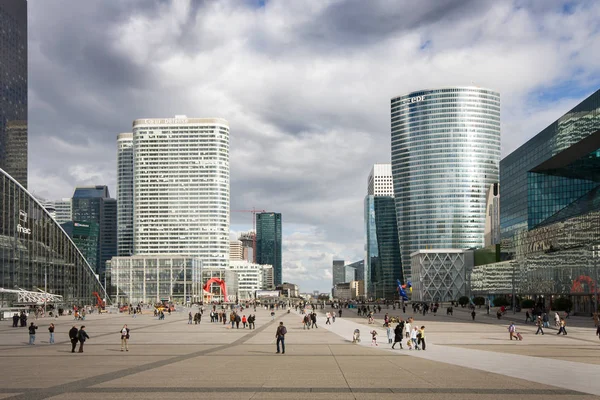 Parvis de La Defense — стокове фото